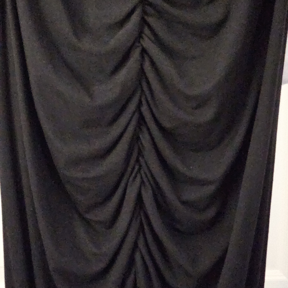 Torrid NWT Ruched Bodycon Dress - Picture 3 of 8
